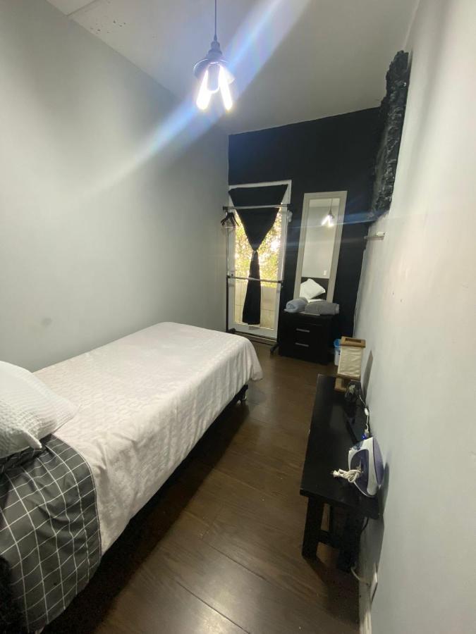 Hostal Letys Place Emilio เม็กซิโกซิตี้ ภายนอก รูปภาพ