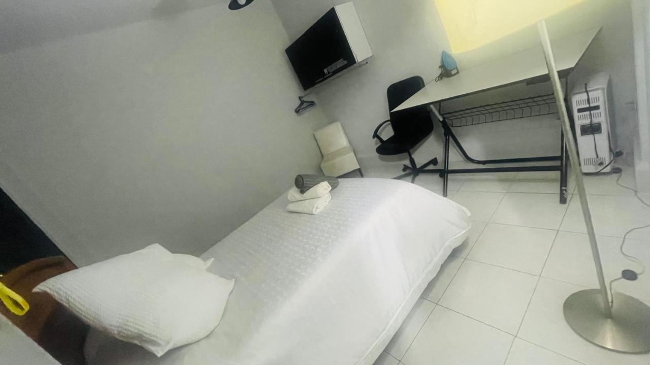 Hostal Letys Place Emilio เม็กซิโกซิตี้ ภายนอก รูปภาพ